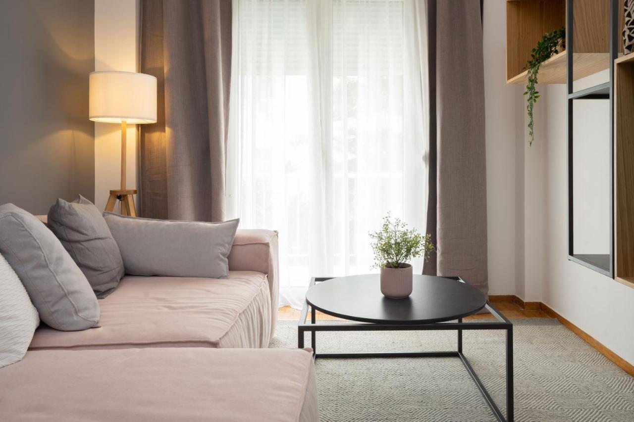 Black Pearl Apt In Koukaki Athens Ngoại thất bức ảnh