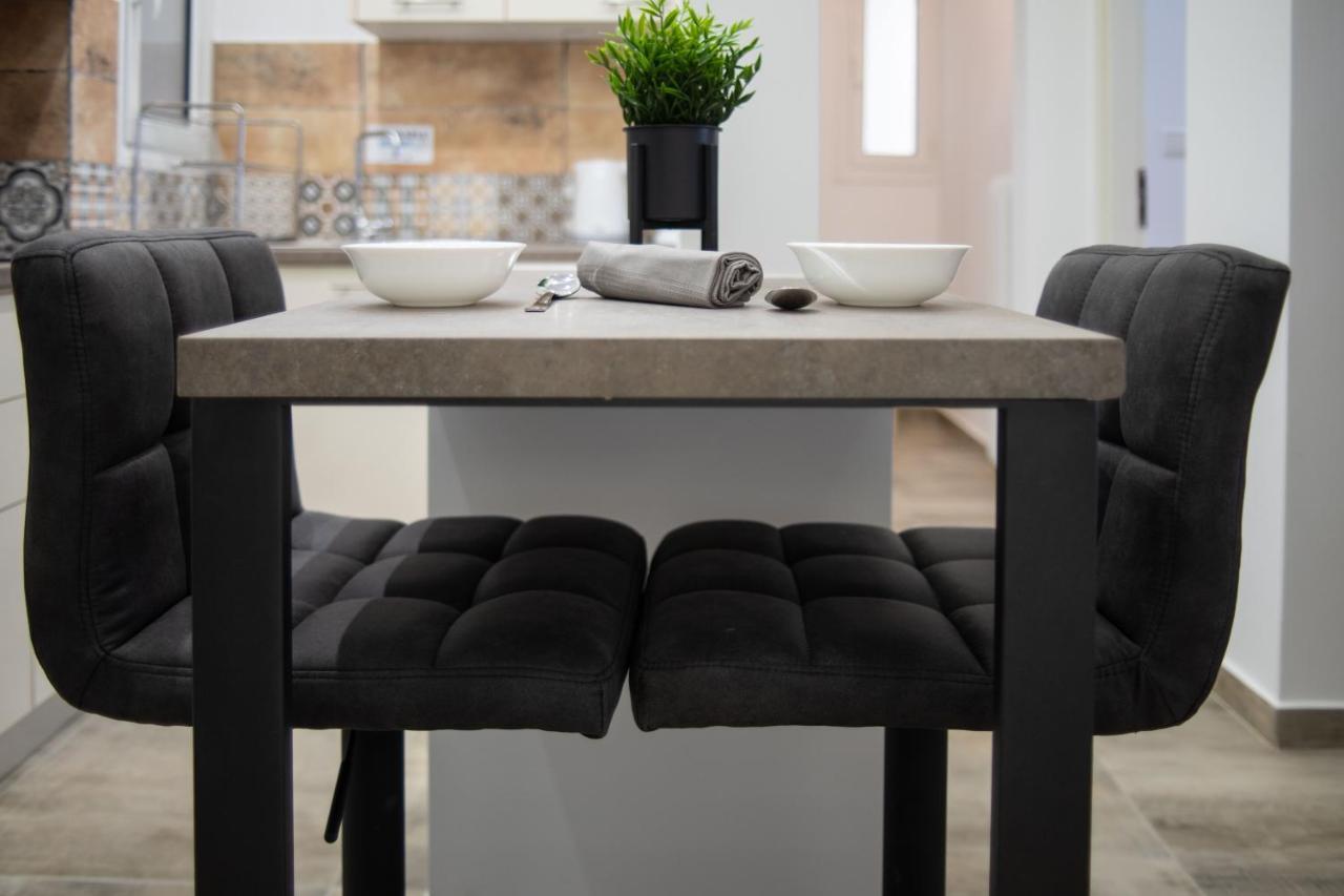 Black Pearl Apt In Koukaki Athens Ngoại thất bức ảnh