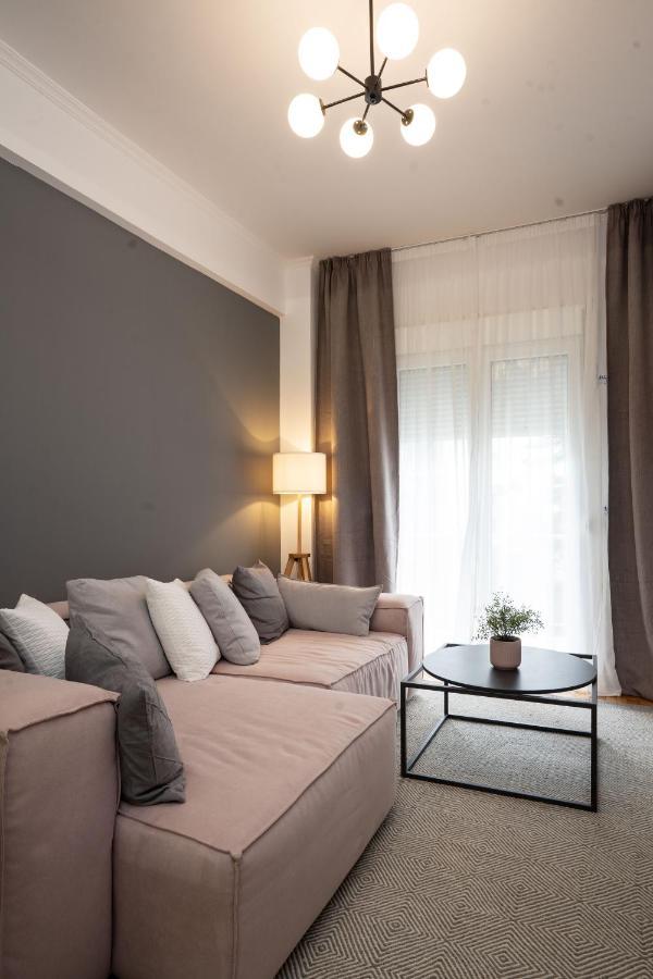 Black Pearl Apt In Koukaki Athens Ngoại thất bức ảnh